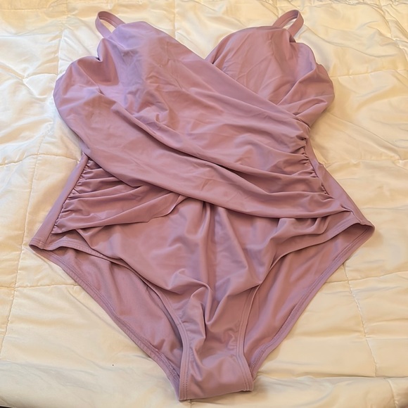 Old Navy Other - Old Navy Seimsuit NWT Size 3X